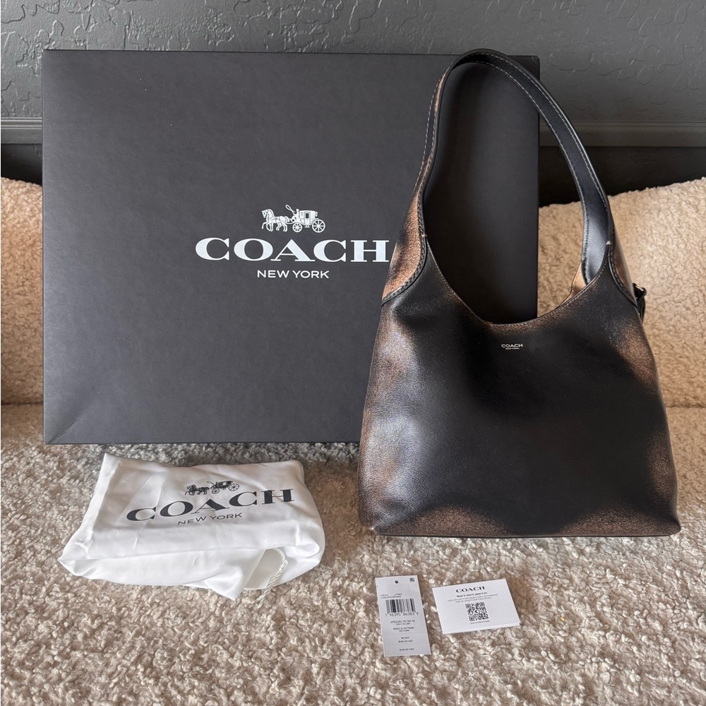 NWT Coach Brooklyn 28 Loved Leather
